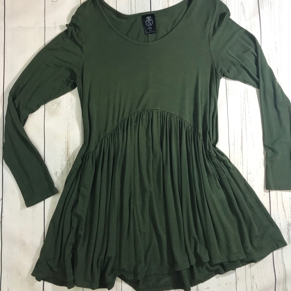 Agnes & Dora Extra Small Muse Top